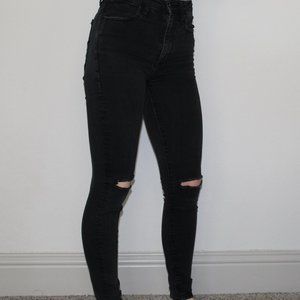American Eagle Super Hi-Rise Black Skinny Jean